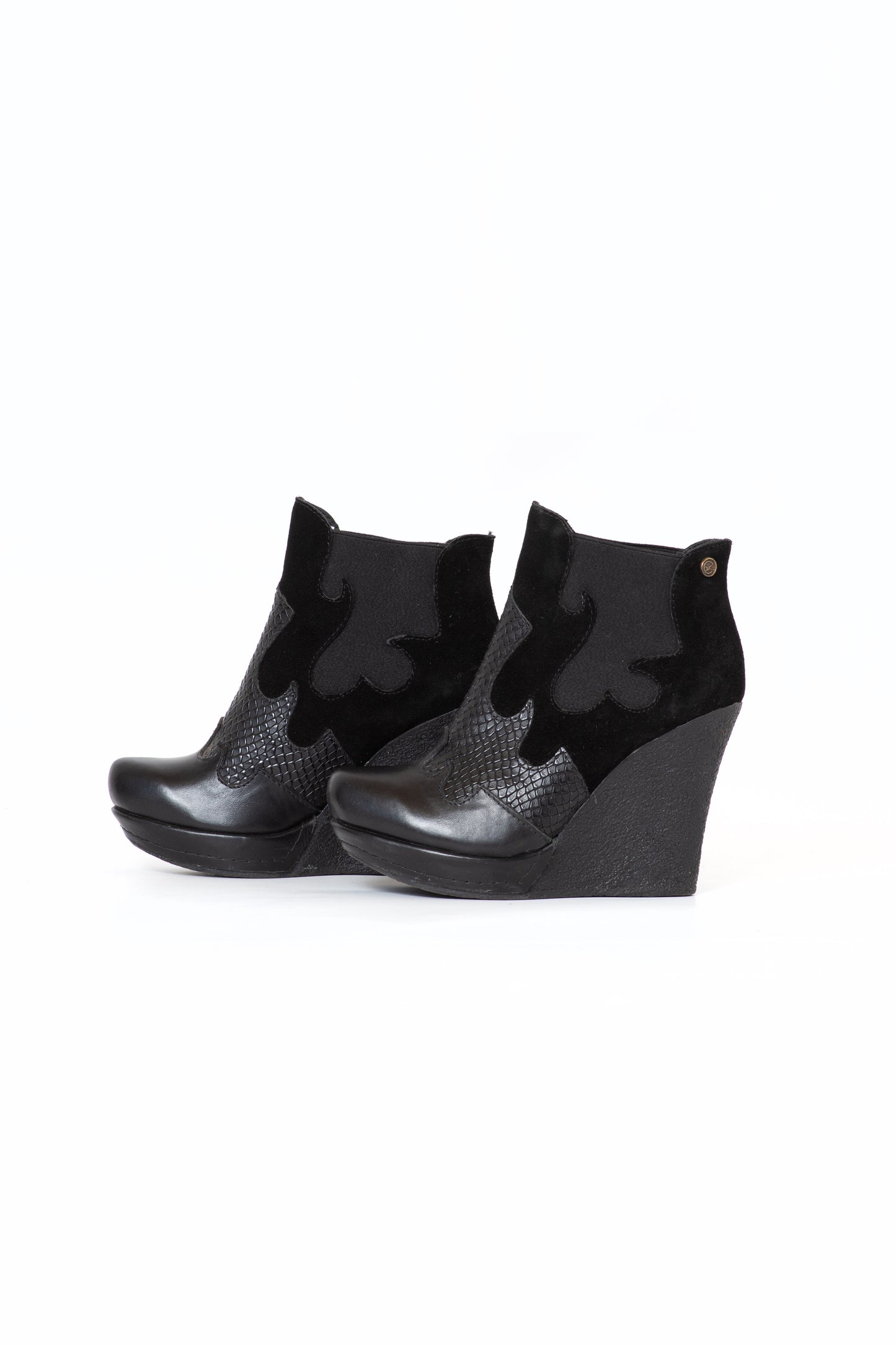BOTIN TAMARA INV26
