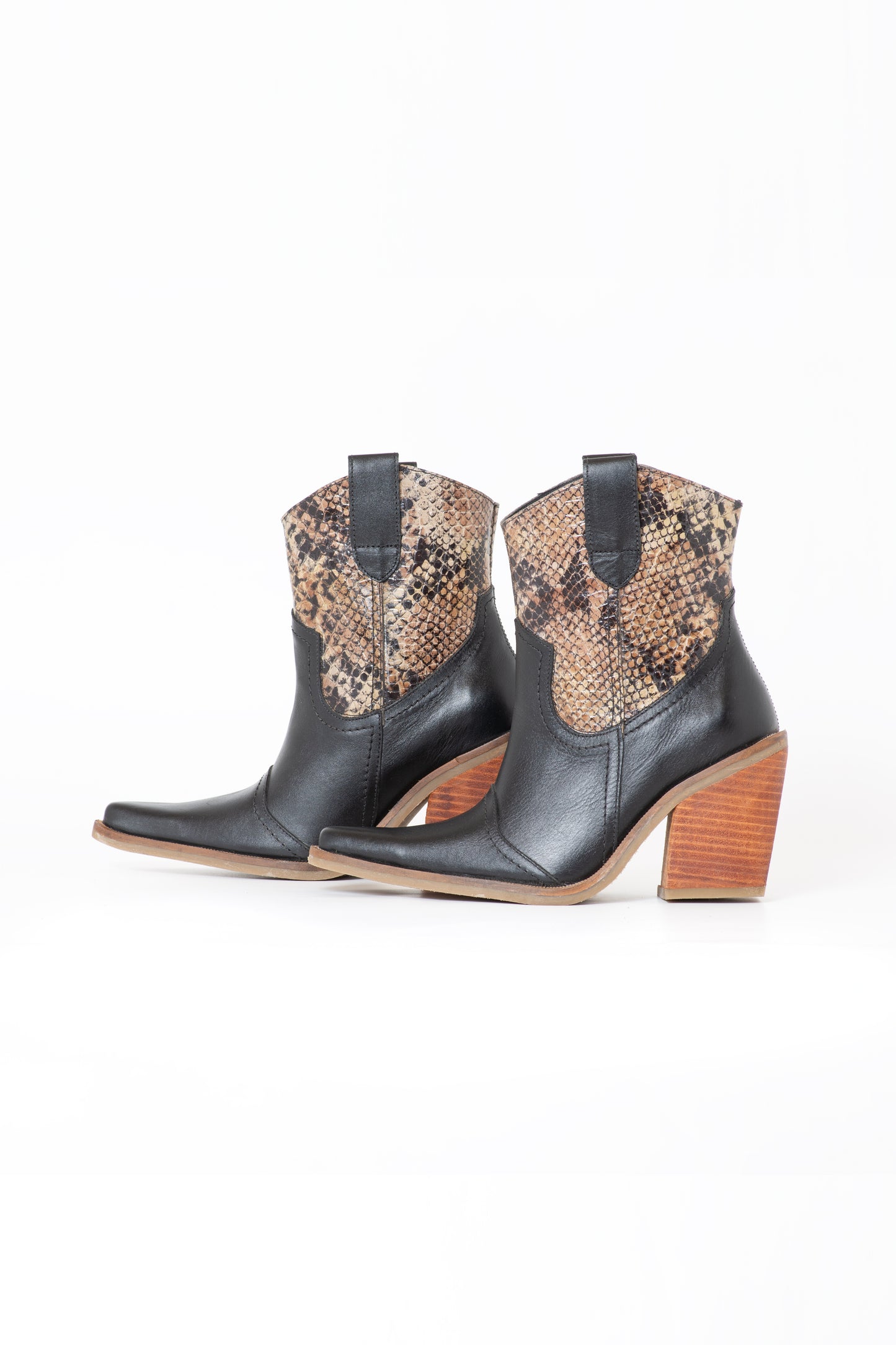 BOTIN ANNA INV26