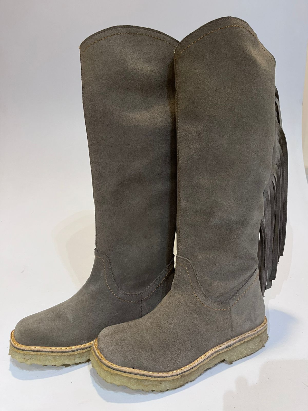 BOTA CAMILE PR25