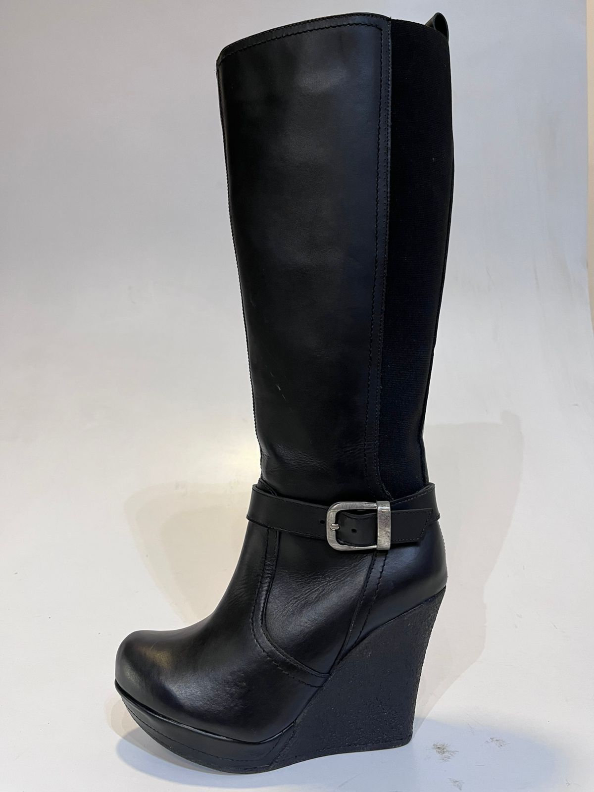BOTA CASSIE