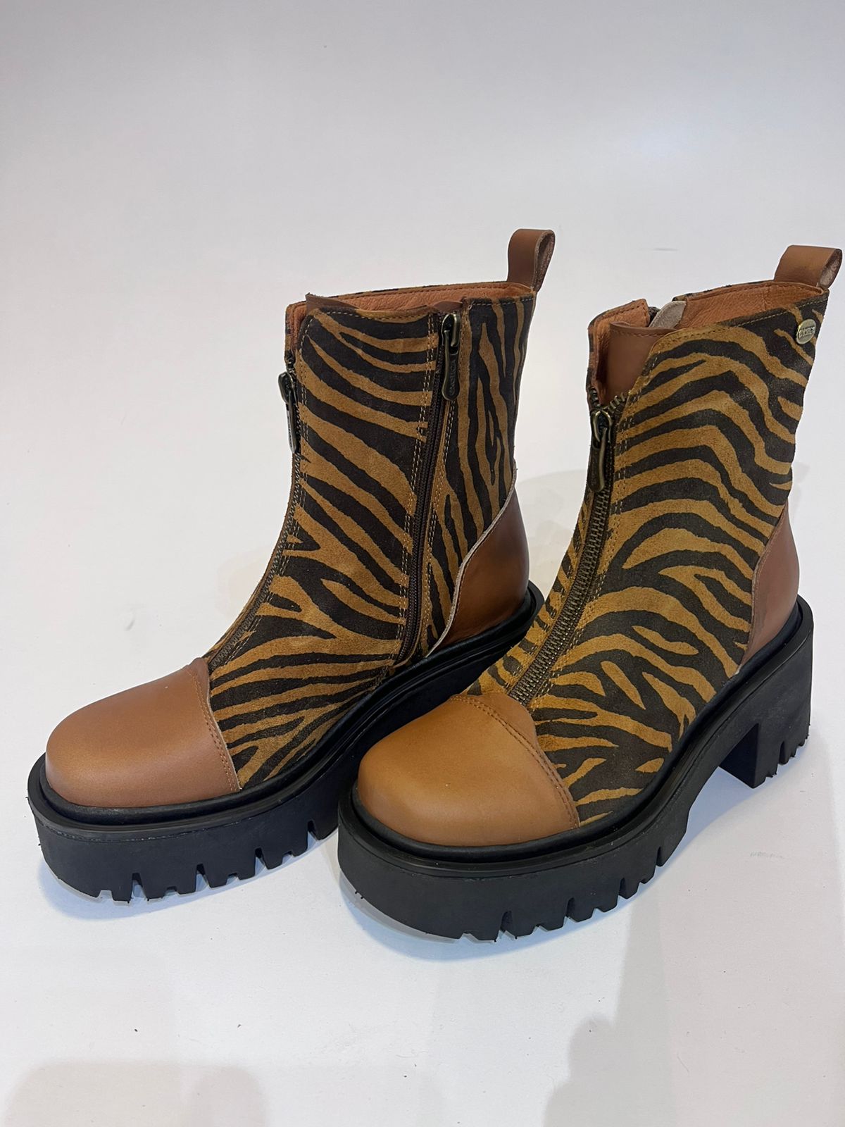 BOTIN JENNIFER
