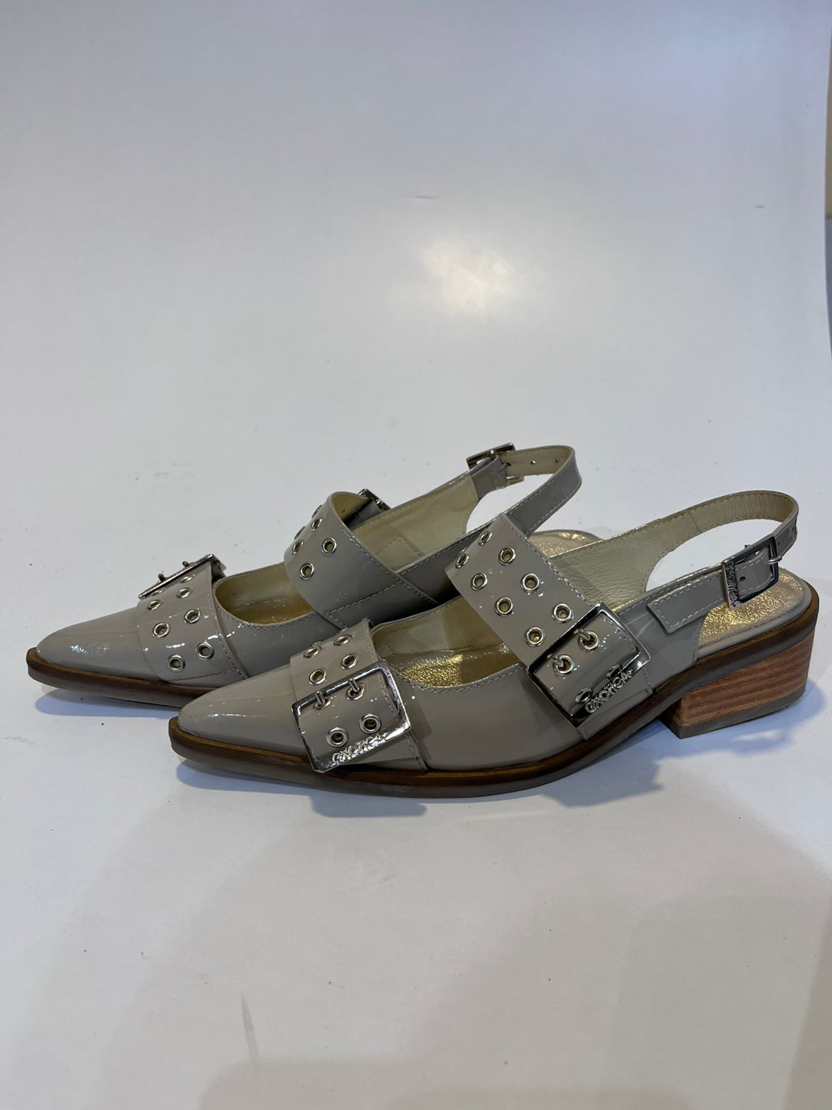 PUNTILLA LINDA PR25