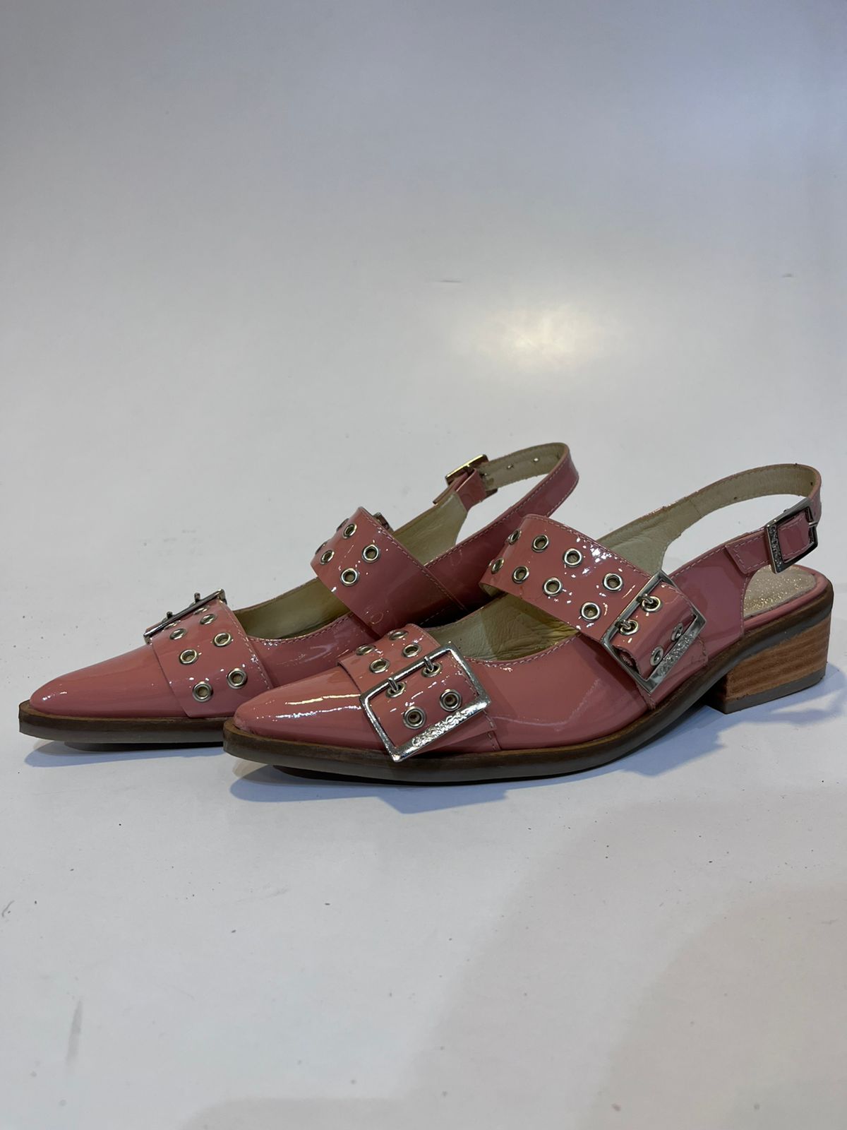 PUNTILLA LINDA PR25