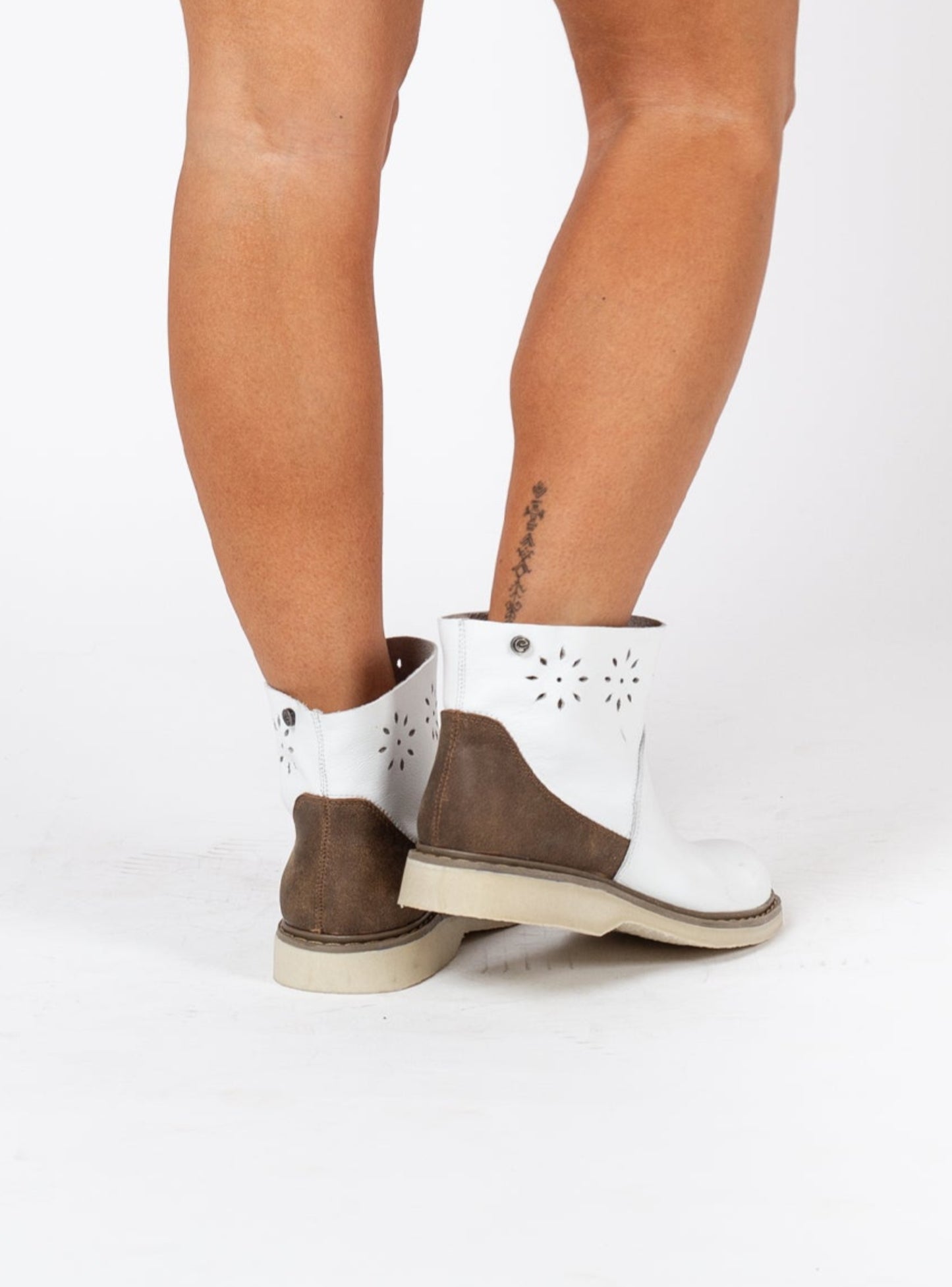 BOTIN OLIVIA PR25