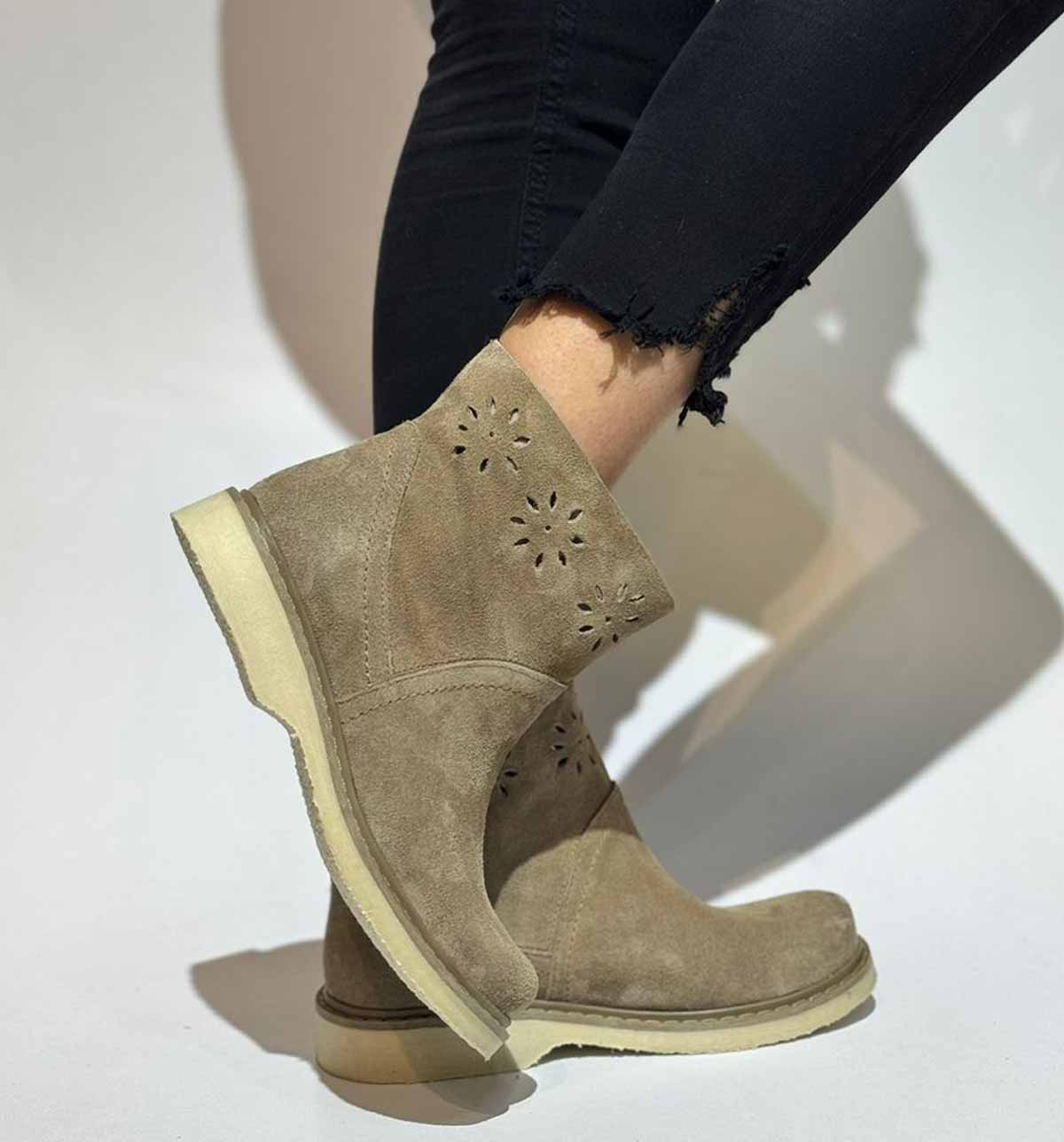BOTIN OLIVIA
