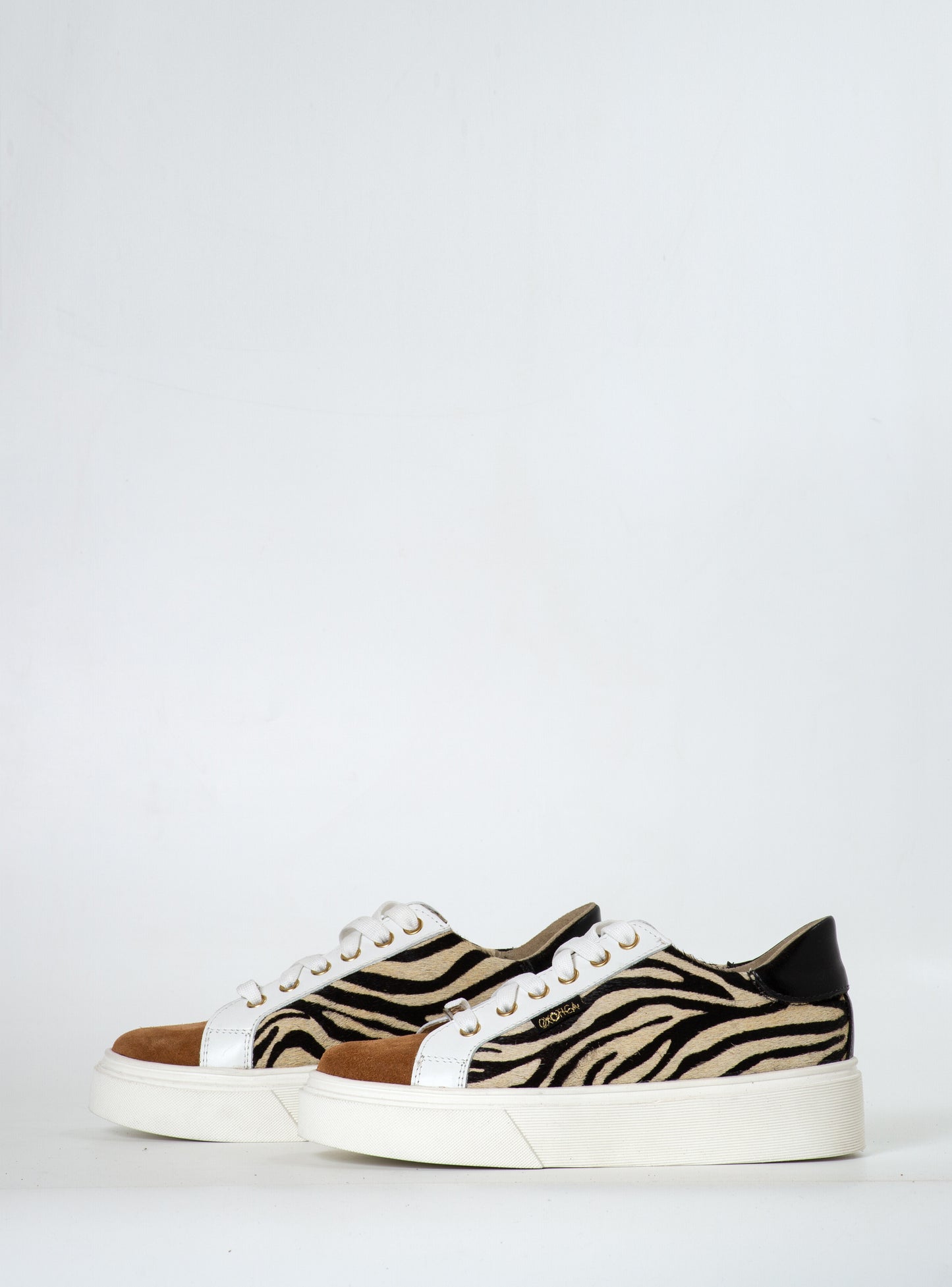 ZAPATILLA PIERA INV26