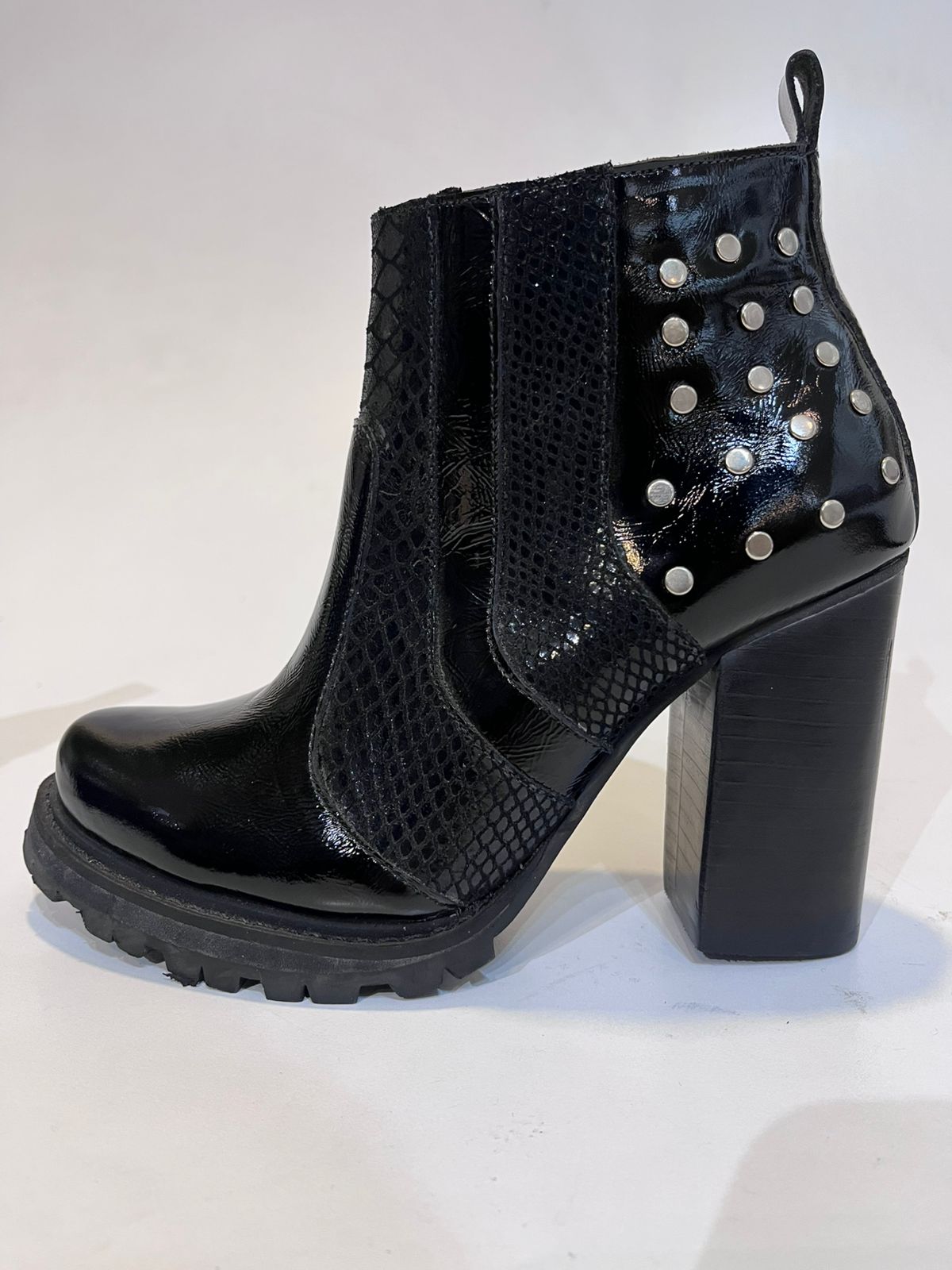 BOTIN ROXANA
