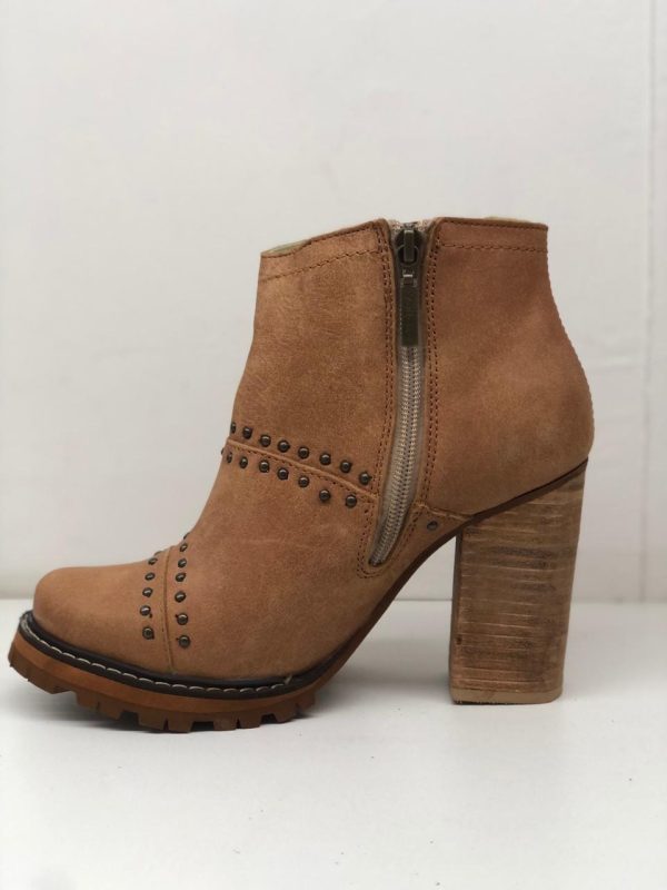 BOTIN SILVIA
