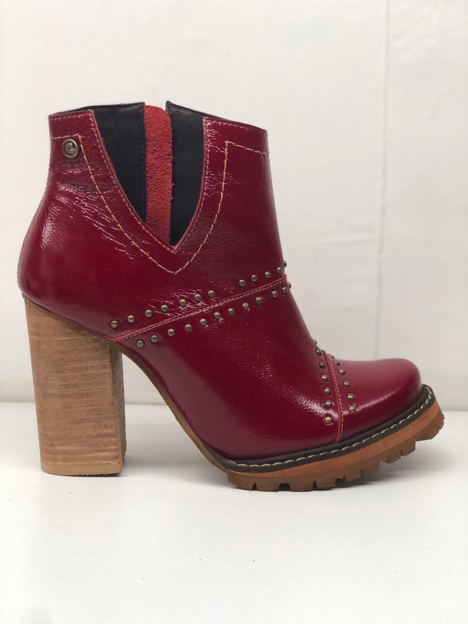 BOTIN SILVIA