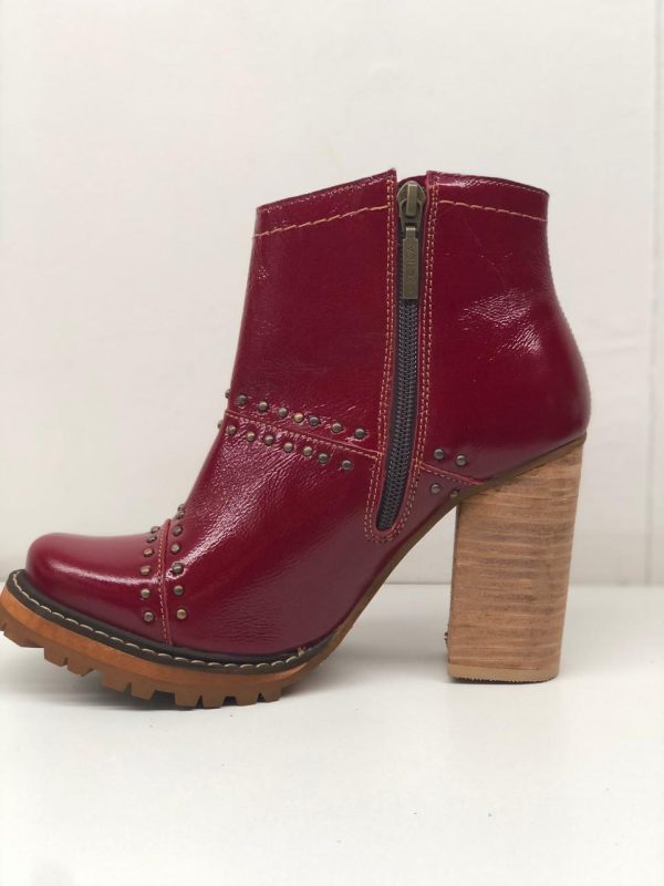 BOTIN SILVIA