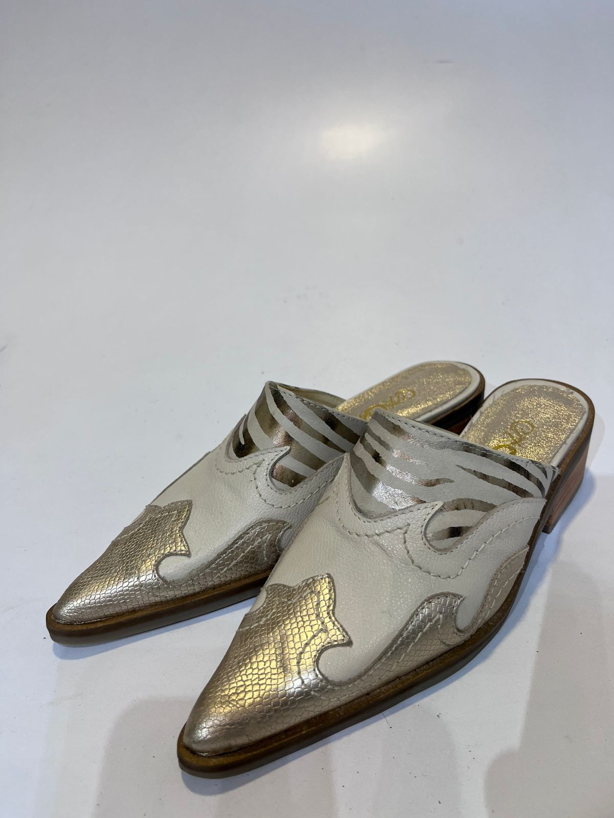 PUNTILLA SILVI PR25
