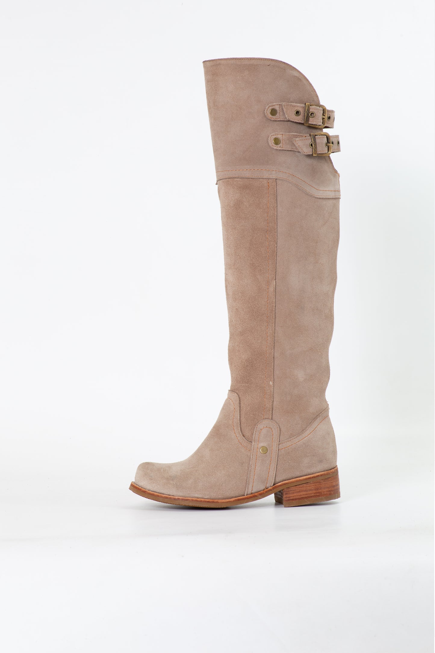 BOTA BUCANERA MELANIE INV26