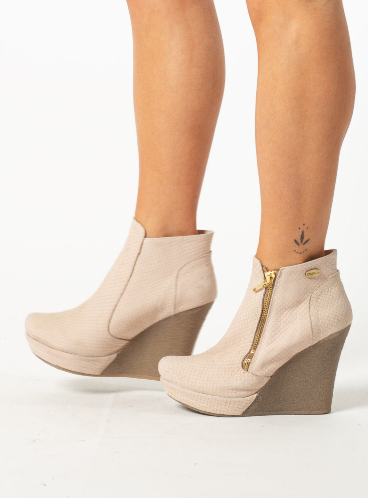 BOTIN YOLI VR27