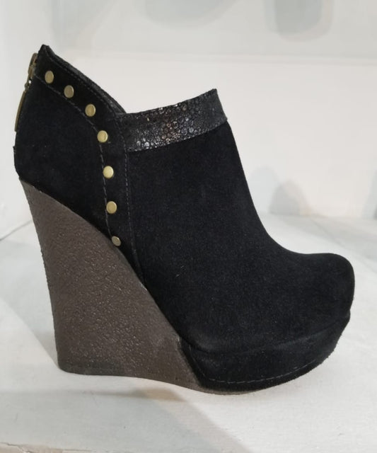BOTIN BELLA