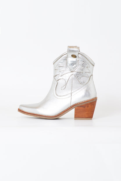 BOTIN SALLY INV26