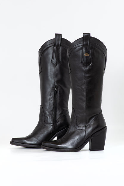 BOTA MAITE INV26