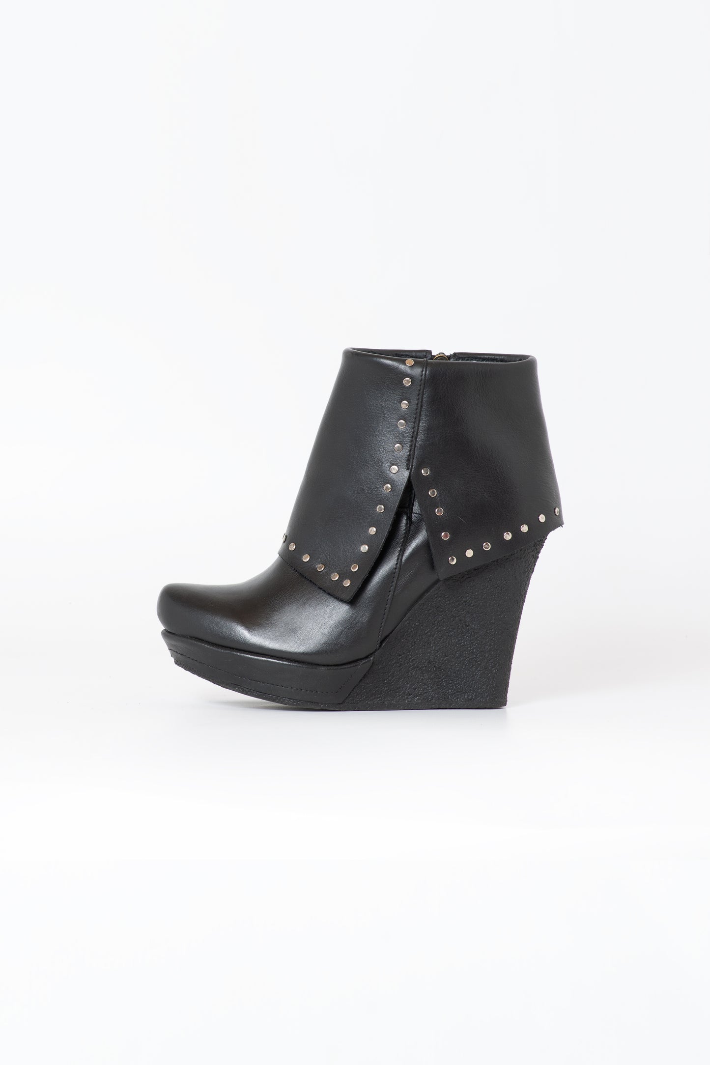 BOTIN TRINI INV26