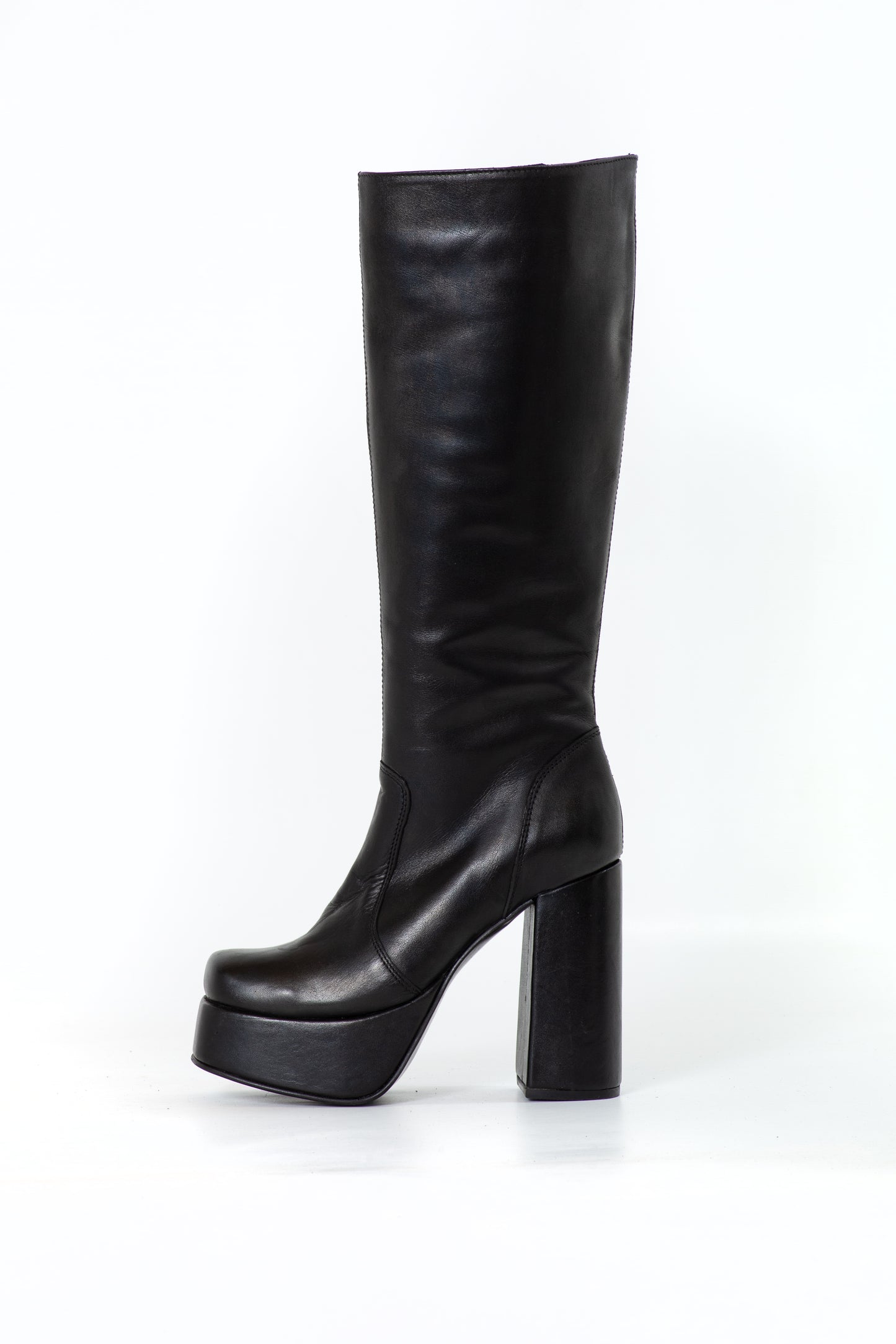 BOTA MIRELLA INV26
