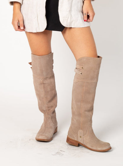 BOTA BUCANERA MELANIE INV26
