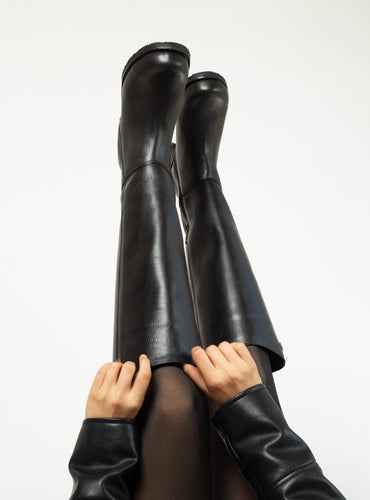 BOTA GENESIS INV26