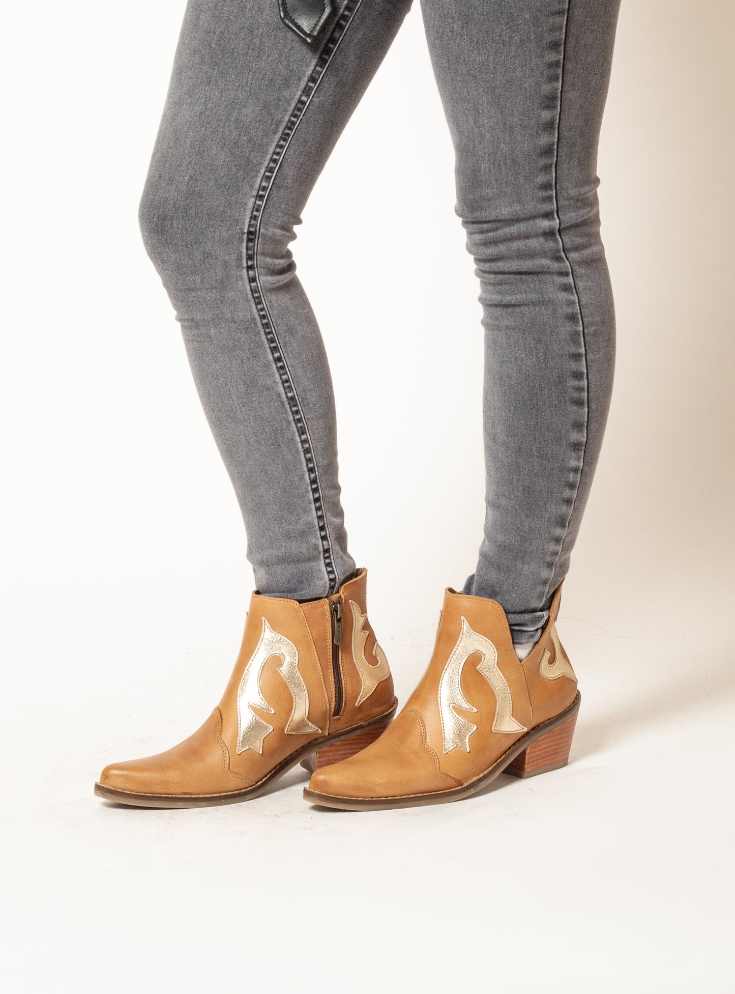 BOTIN BILLY INV26