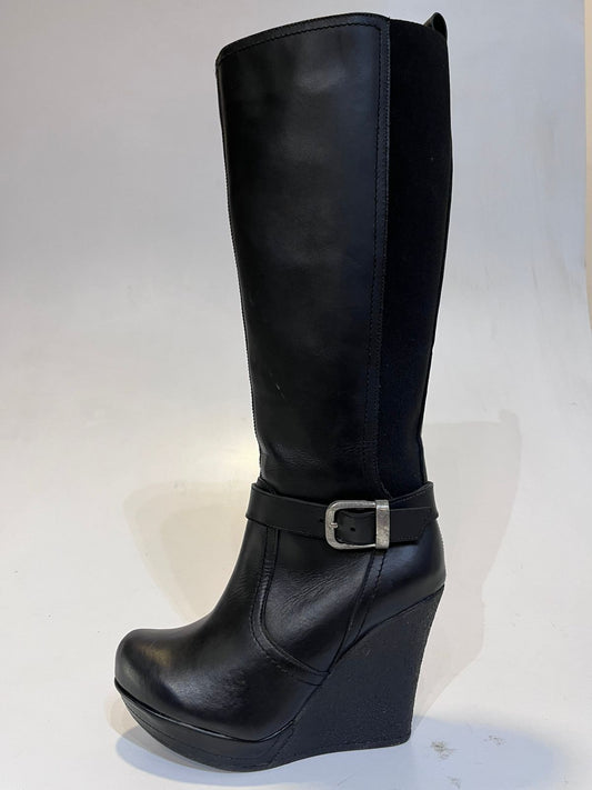 BOTA CASSIE