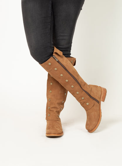 BOTA EMY INV26