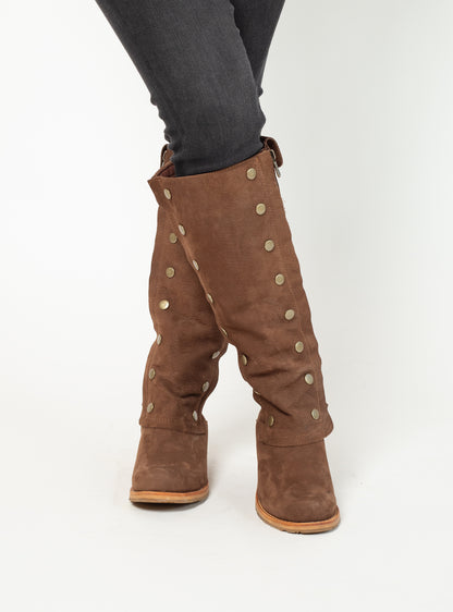 BOTA EMY INV26