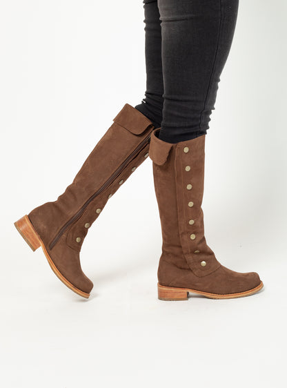BOTA EMY INV26