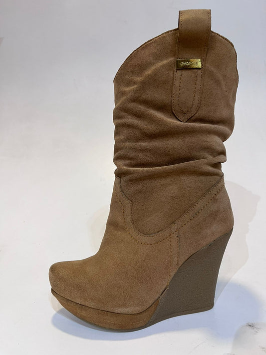 BOTIN KASSANDRA