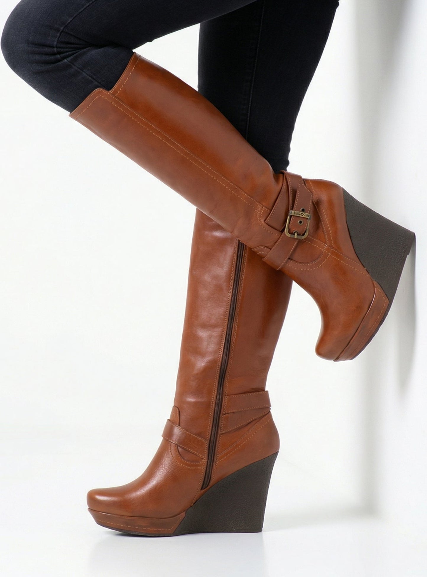 BOTA LEONOR INV26