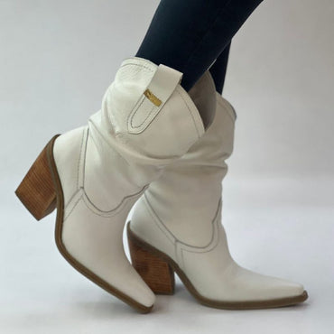 BOTA LUNA