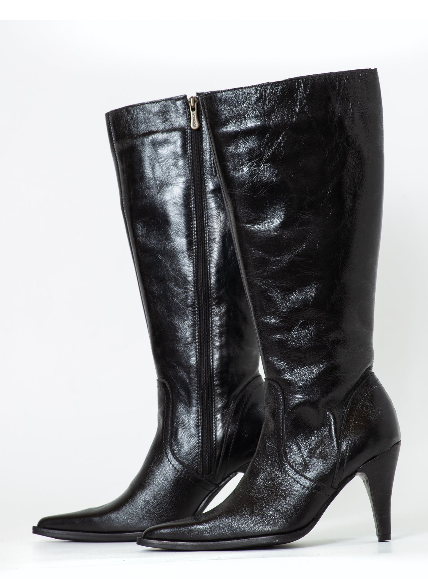 BOTA MACA INV26