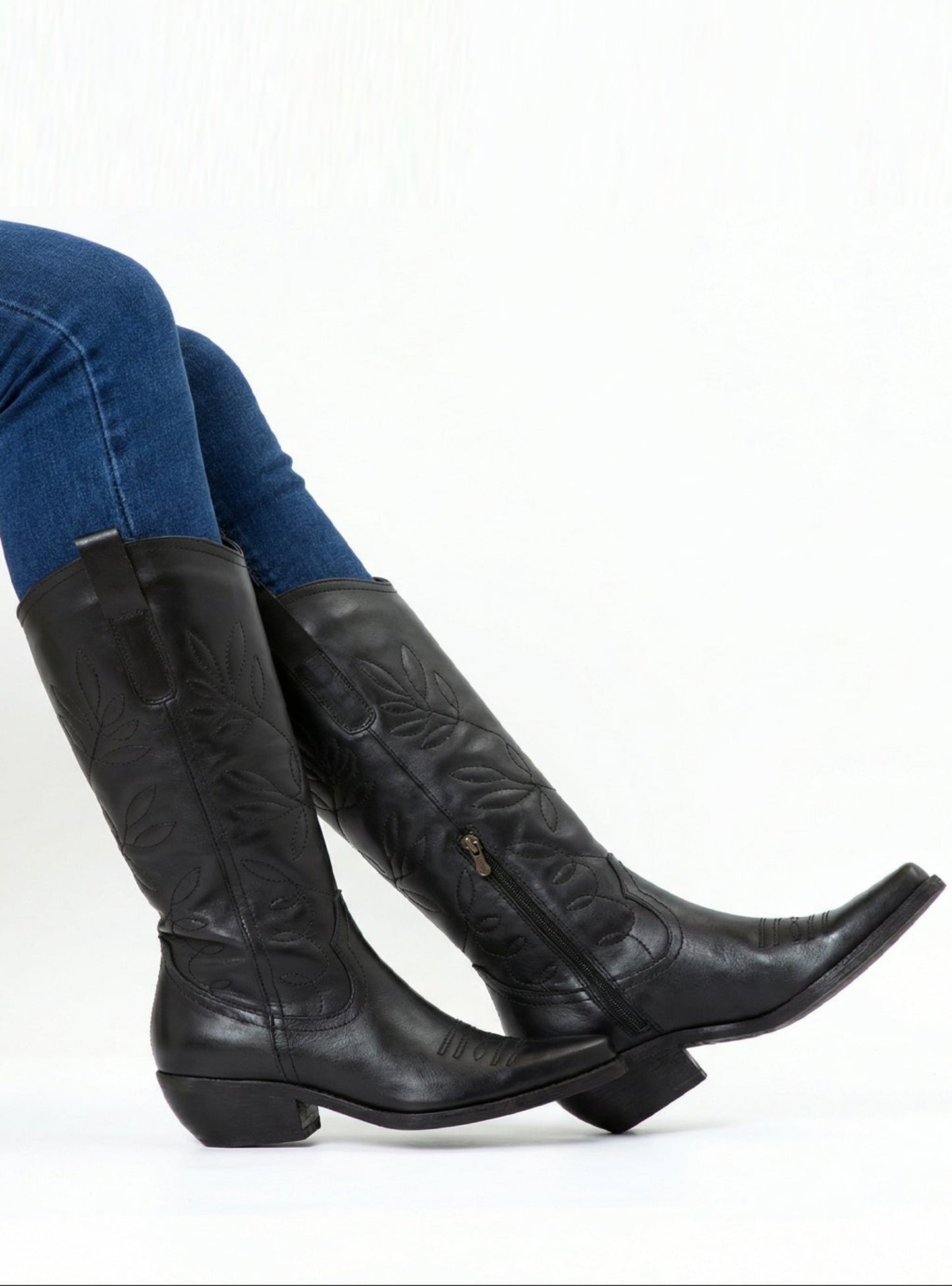 BOTA MEGAN INV26