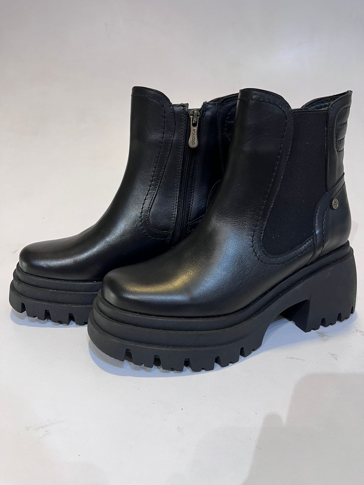 BOTIN MELINA
