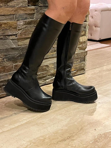 BOTA MIA
