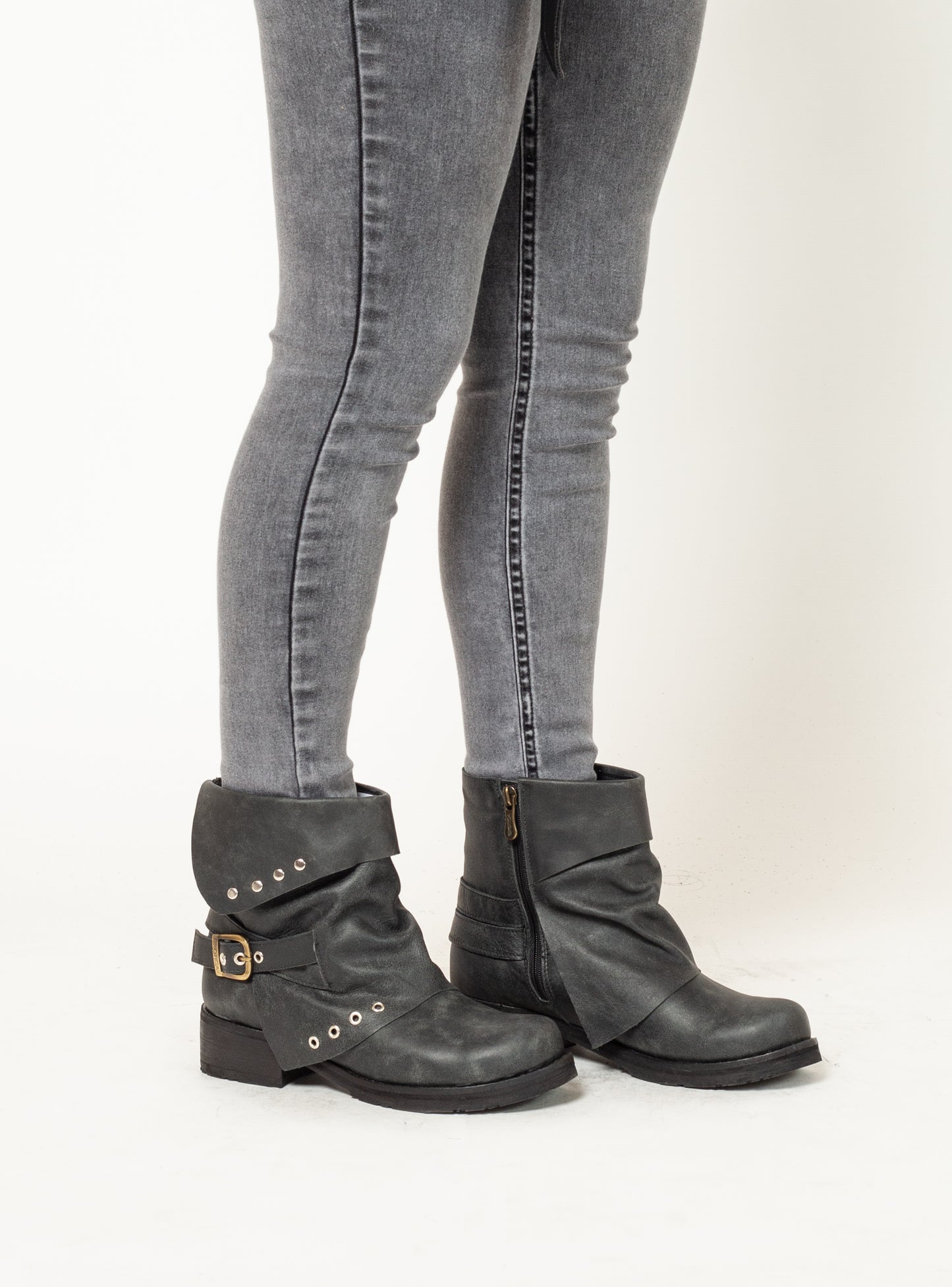 BOTIN NOEMI INV26