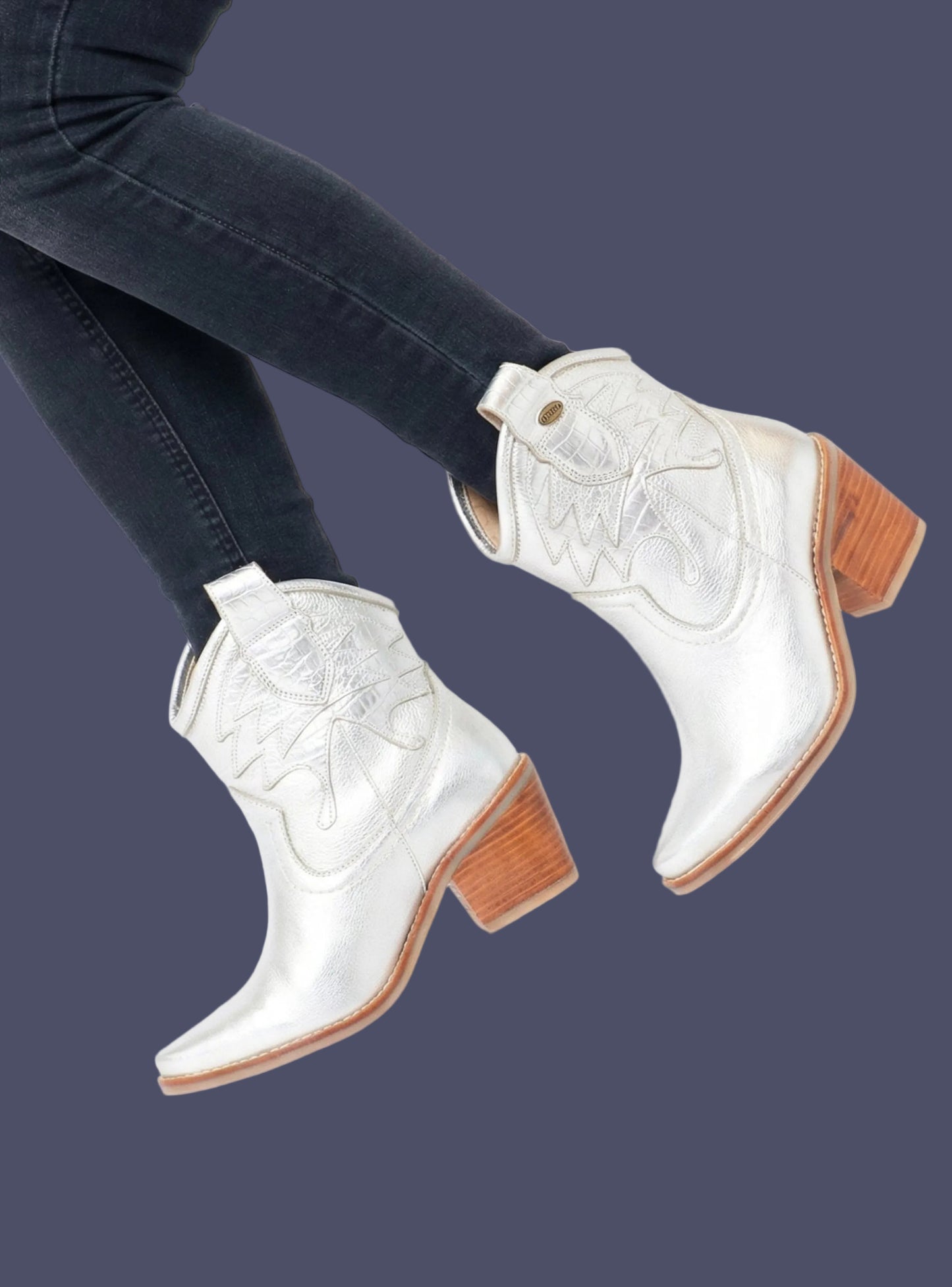BOTIN SALLY INV26