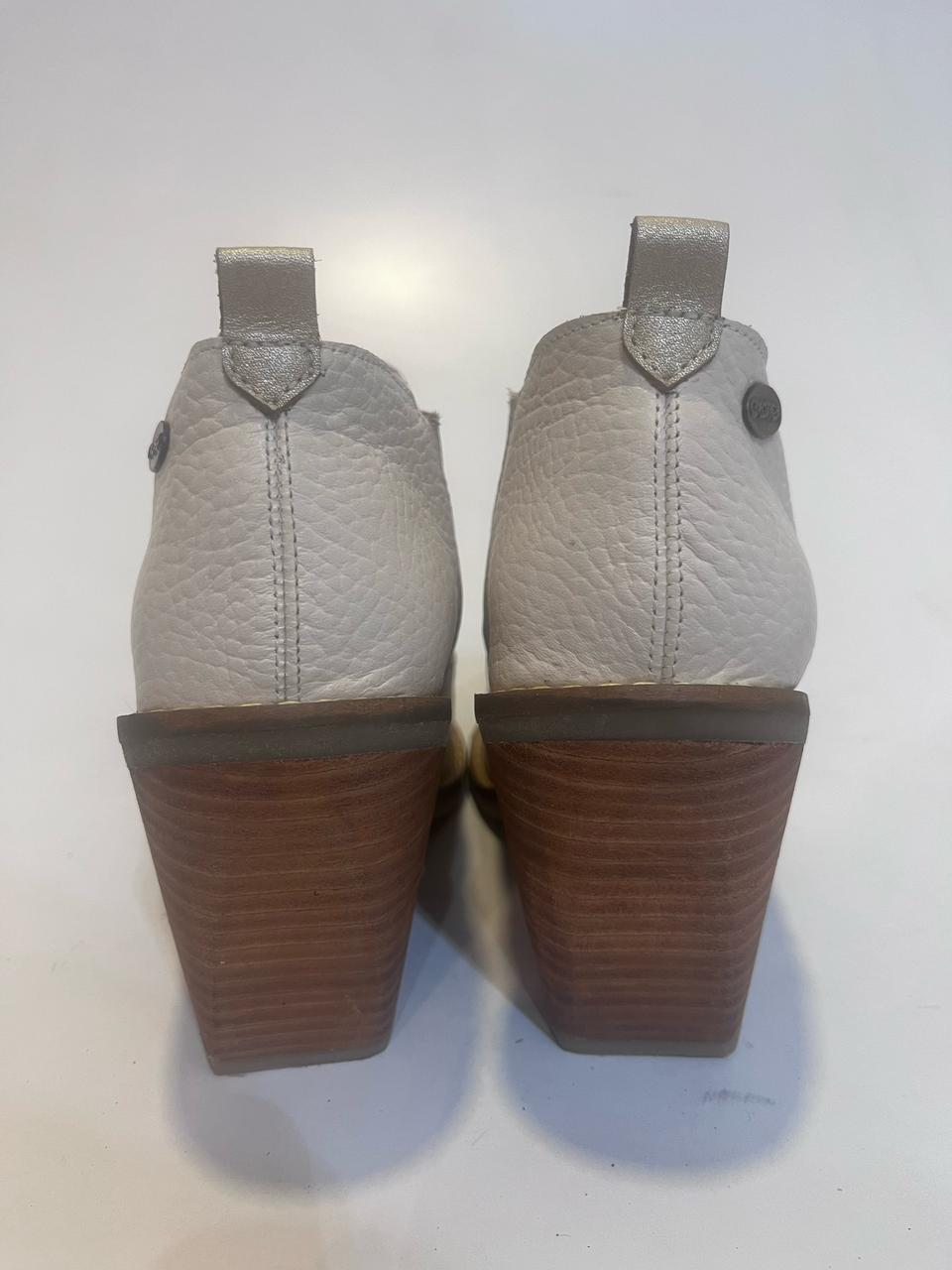 BOTIN SUSAN