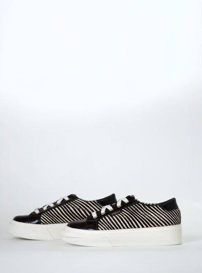 ZAPATILLA TAIRA INV26