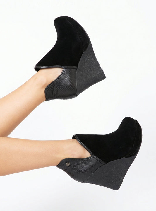 BOTIN TIANA INV26