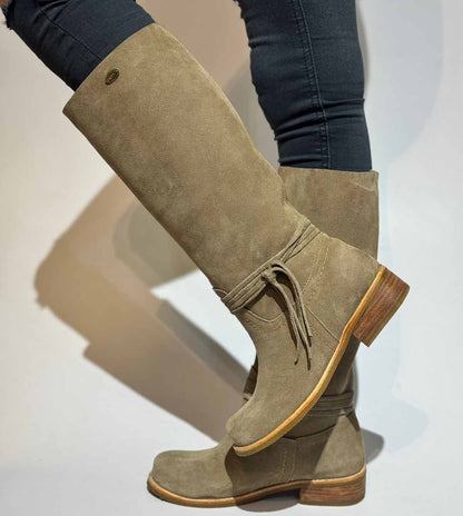 BOTA VALERIA