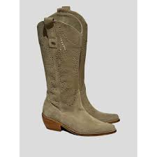 BOTA VICTORIA